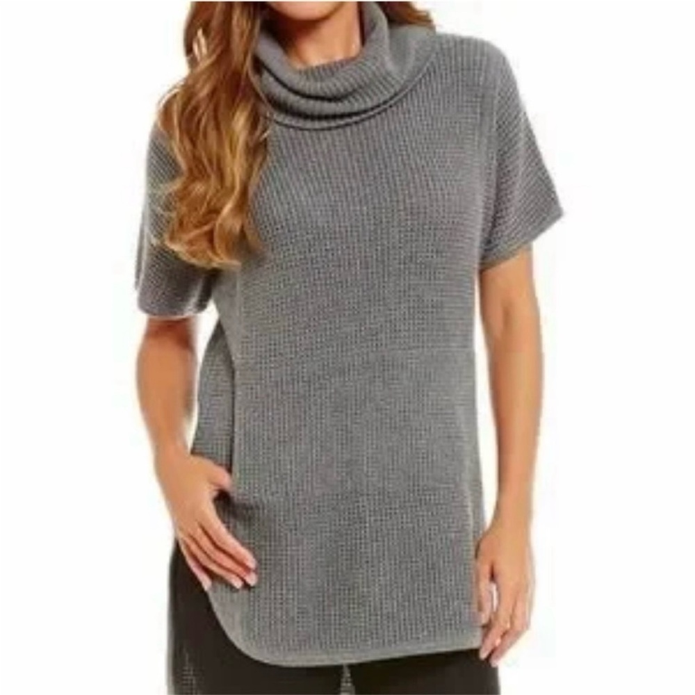 UGG Women's Gray Selby Short Sleeve Cowl Neck Pullover Sweater size XS